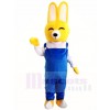 Gelber Kaninchen Osterhase mit blauem Overall Maskottchen Kostüm Tier