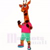 Sport Leicht Giraffe mit rot Hemd Maskottchen Kostüme Karikatur