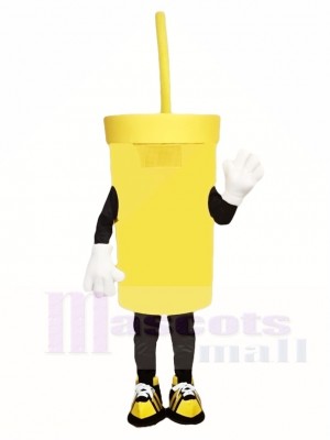 Große gelbe Tasse Maskottchen Kostüme trinken